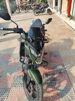 হোন্ডা ২০২১ ব্ল্যাক