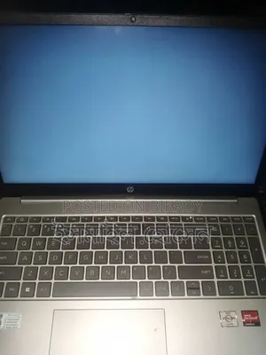 Laptop HP 4GB AMD Ryzen 5 SSD 256GB