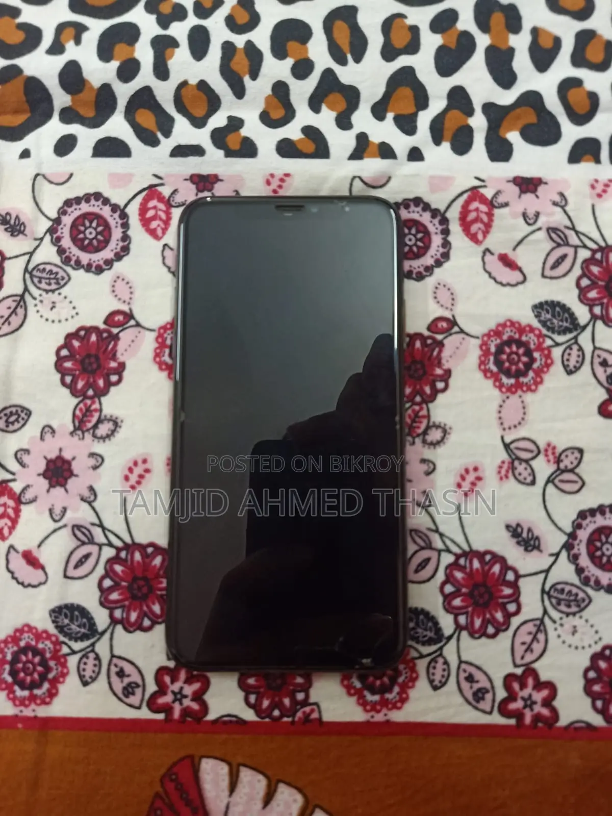Apple iPhone XS 64 GB Black