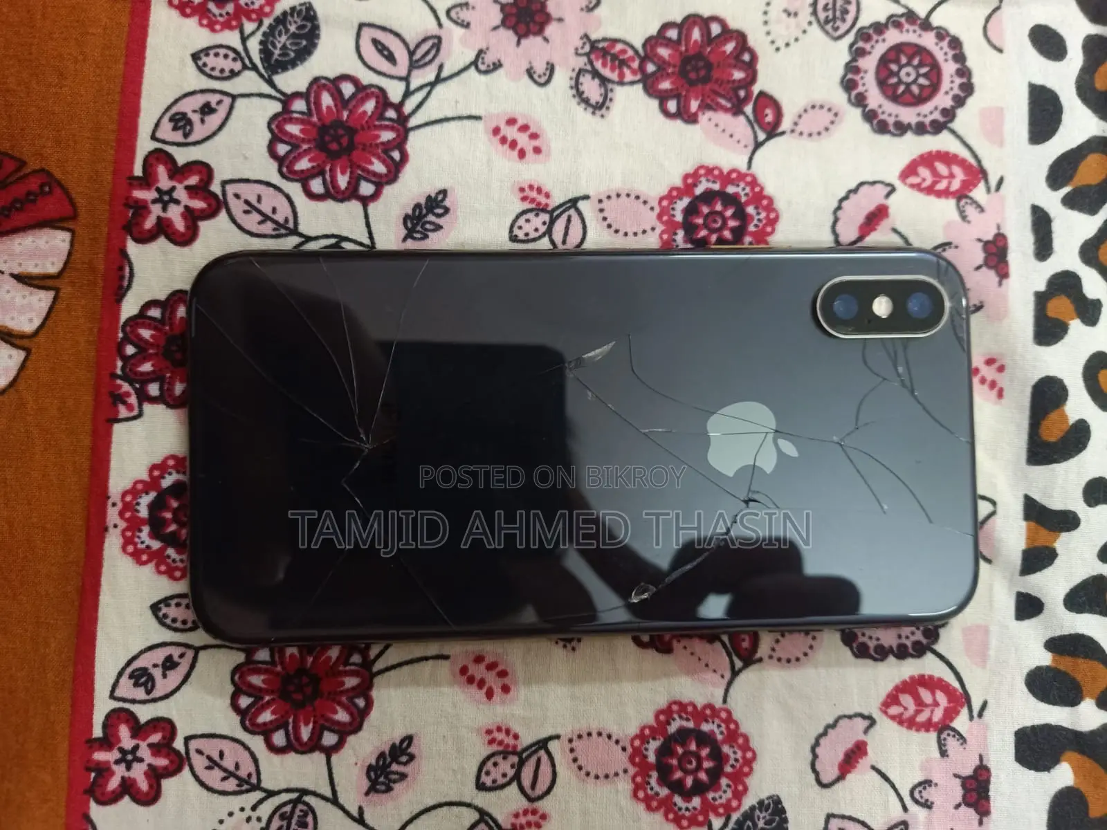 Apple iPhone XS 64 GB Black