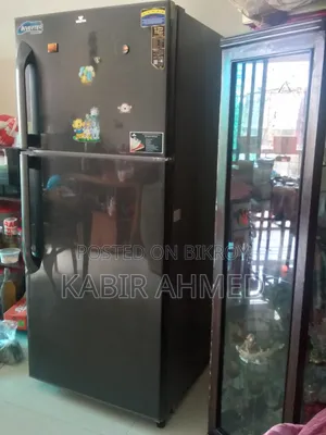 Family Used Walton Fridge for Sale