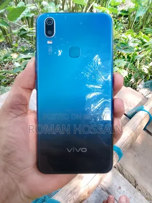 Vivo Y11 32 GB Blue