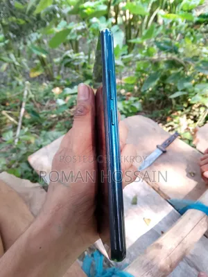 Vivo Y11 32 GB Blue