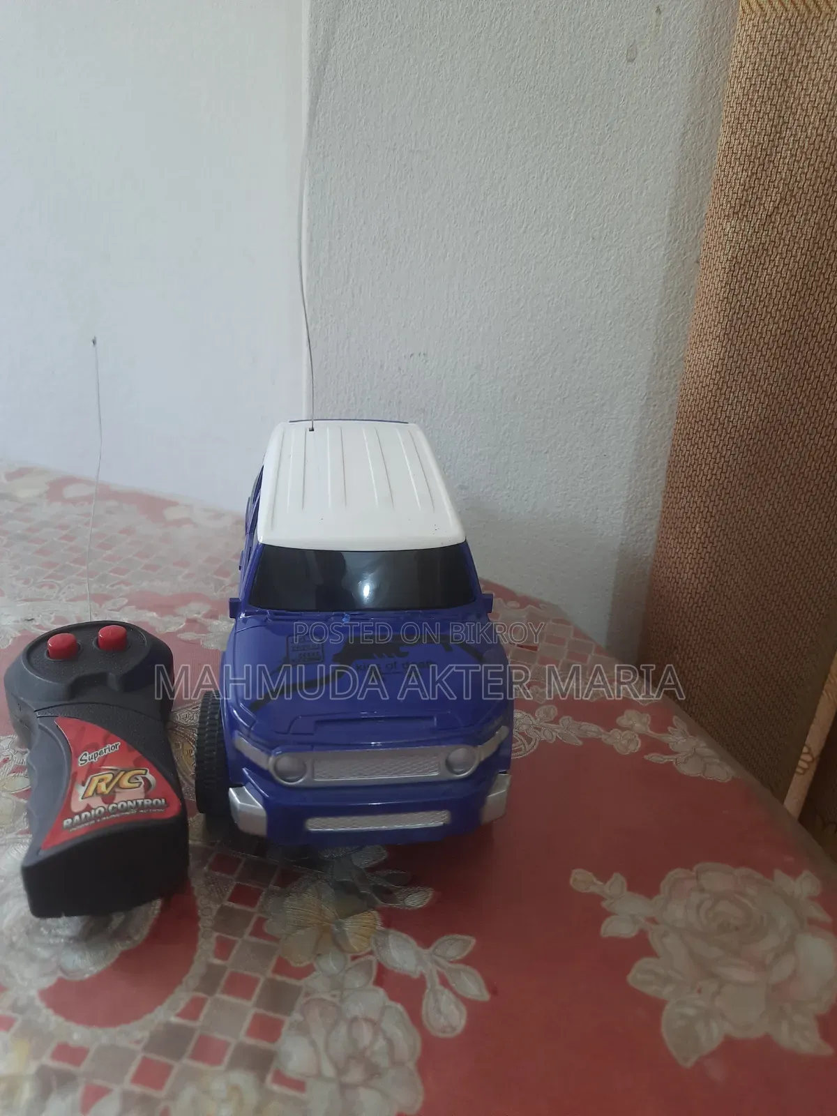 Remote control car
