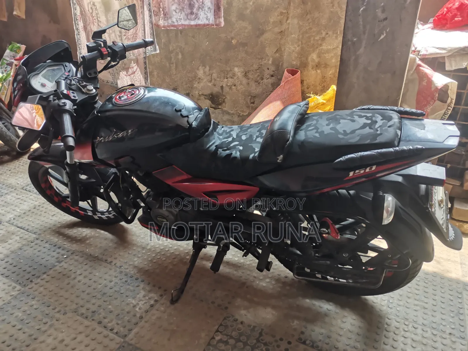 Bajaj Pulsar 150 2018 Black