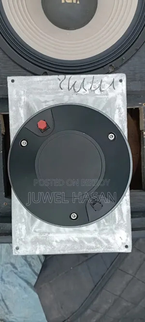 1 Pair Sound Box. Very Good