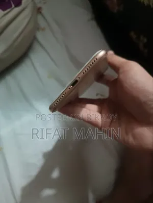 Apple iPhone 8 Plus 64 GB Gold