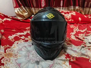 ফাসিও হেলমেট