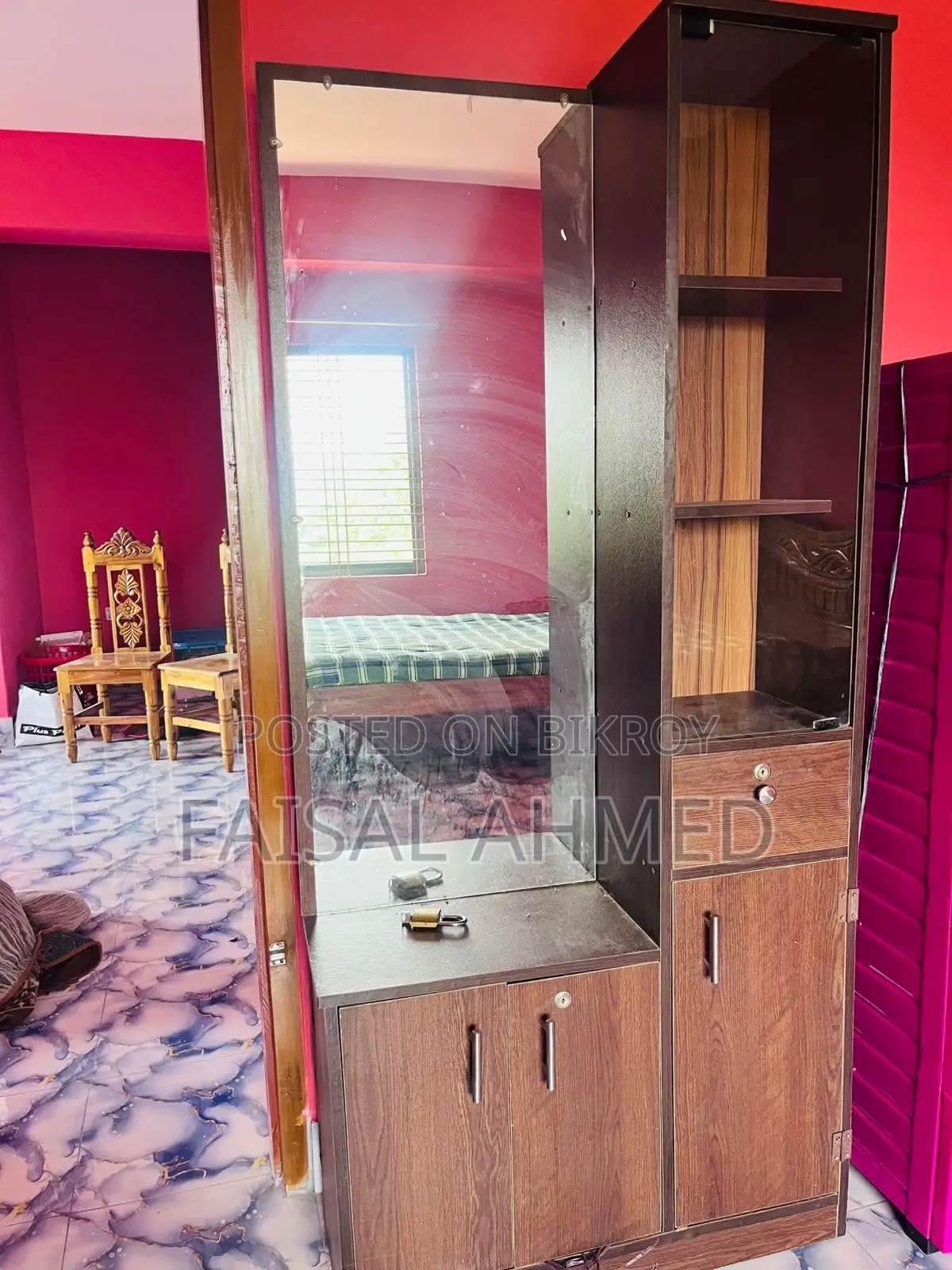 Wooden Dressing Table