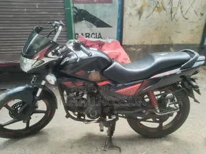 Hero Glamour 2010 Black