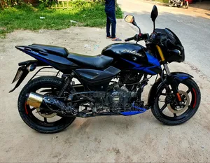 Bajaj Pulsar 150 2018 Blue