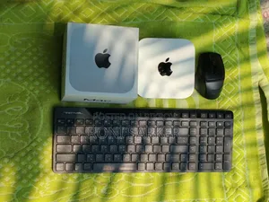 Desktop Computer 16GB Apple M4 SSD 256GB