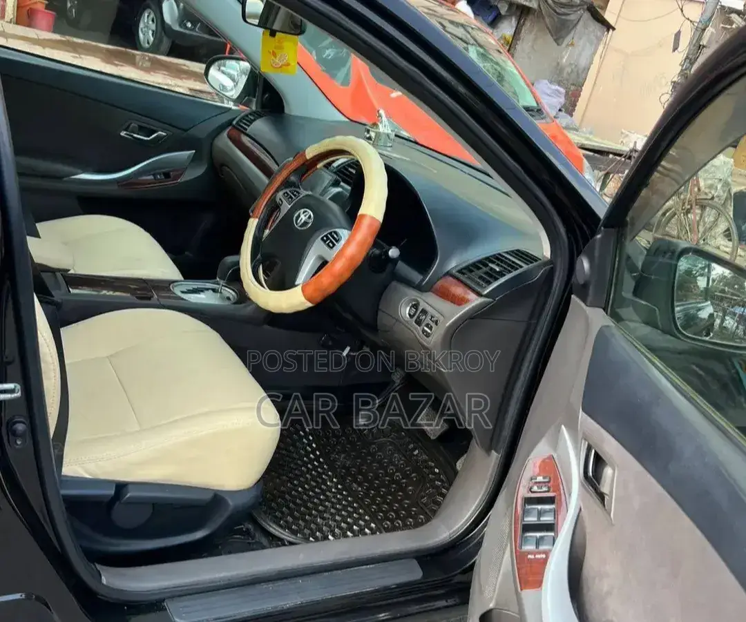 Toyota Premio 1.5 FWD 2013 Black