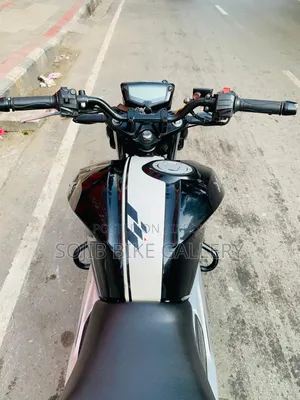 TVS Apache 160 4V 2022 Black