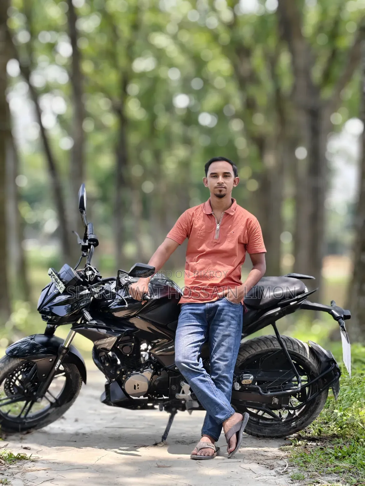 হিরো এক্সট্রিম ১২৫আর ২০২৫ ব্ল্যাক