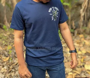 পাইকারি রেট এ গেঞ্জী ২২০ টাকা করে ৫০ টি গেঞ্জি একদম নতুন ২ কালার আছে