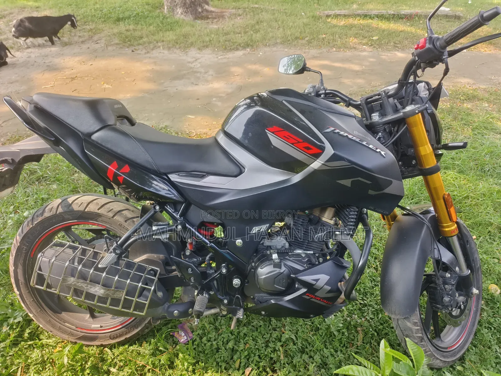 Hero Thriller 160R Refresh 2024 Black