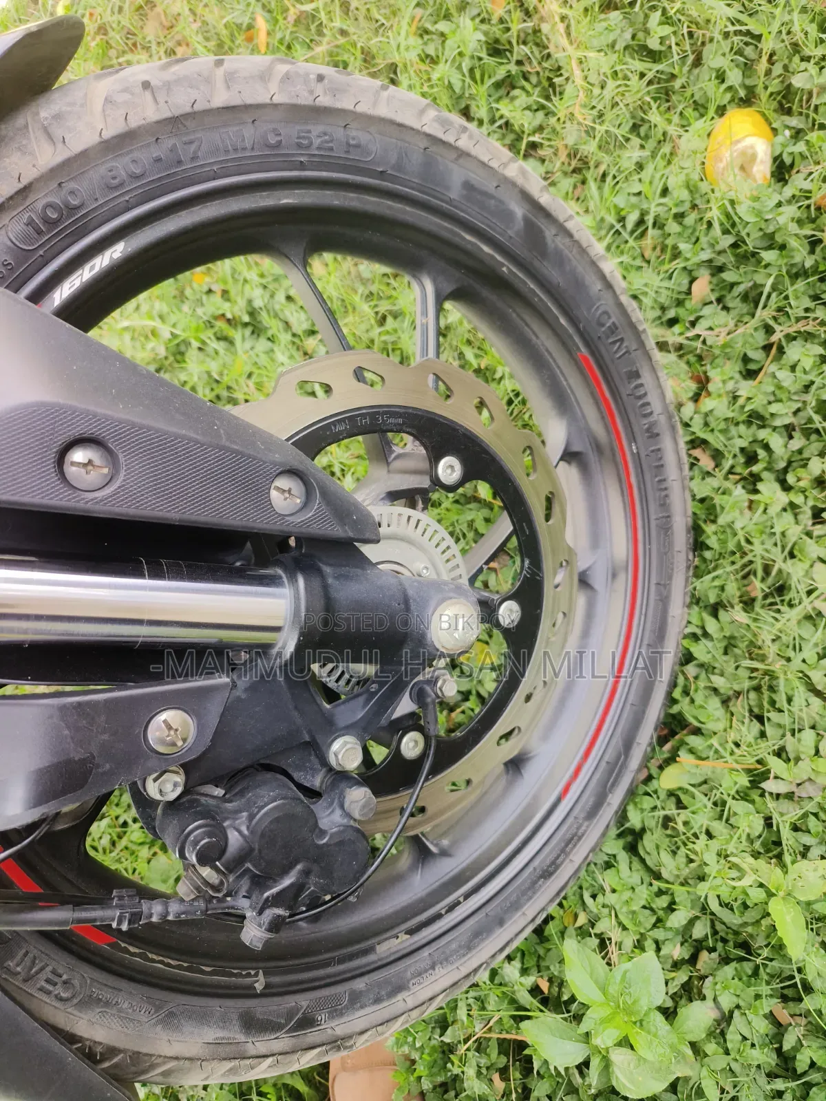 Hero Thriller 160R Refresh 2024 Black