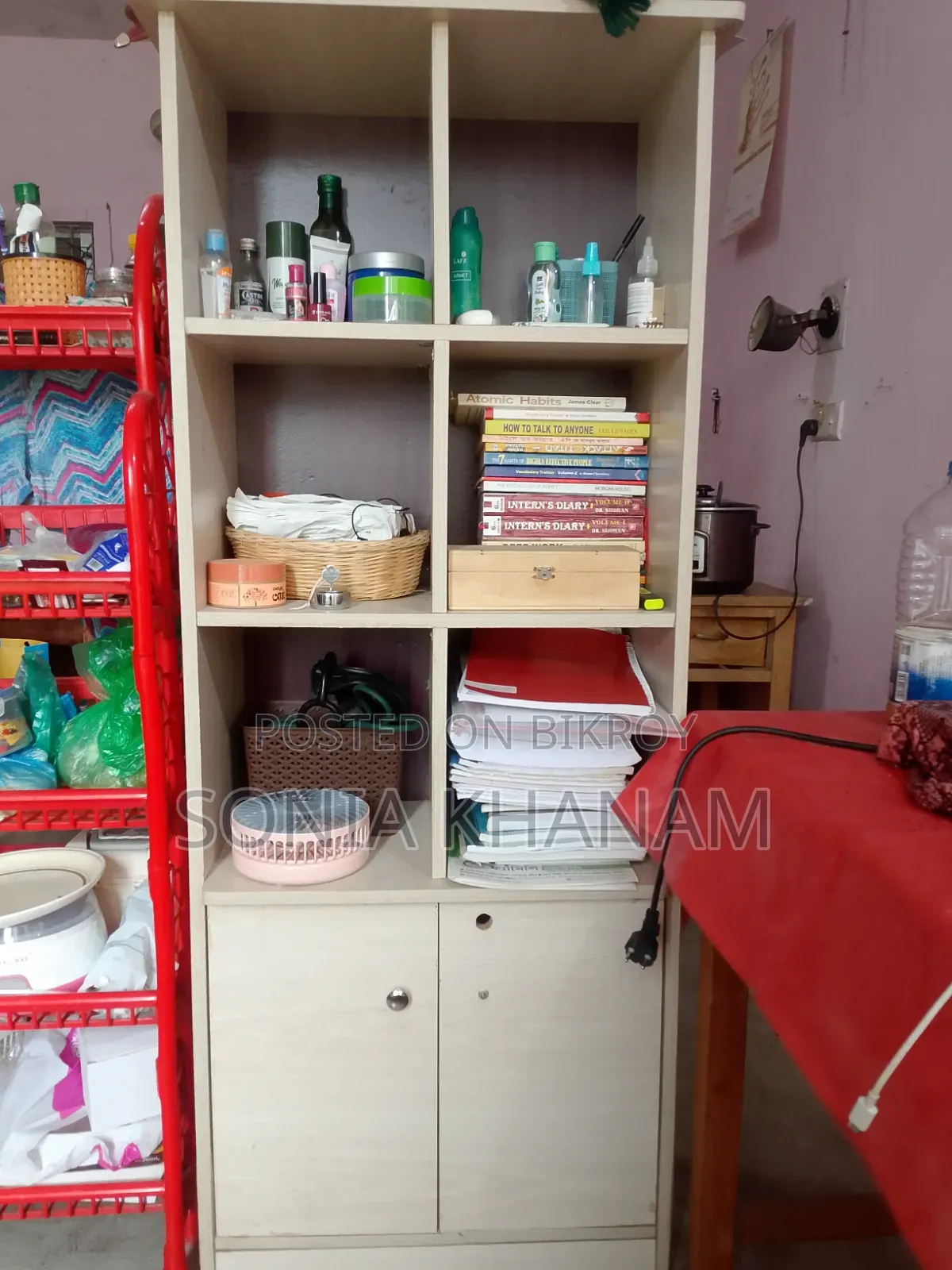 Bookshelfs Just