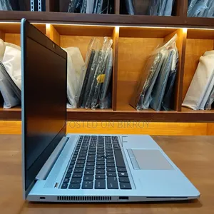 Laptop HP EliteBook 745 G6 16GB AMD Ryzen 5 SSD 256GB