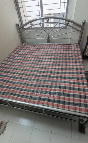 6x6.5 Feet Bed