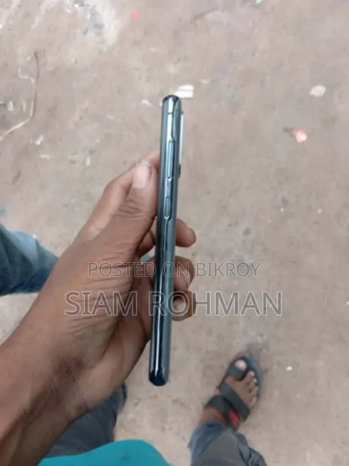 Samsung Galaxy S20 128 GB Gray