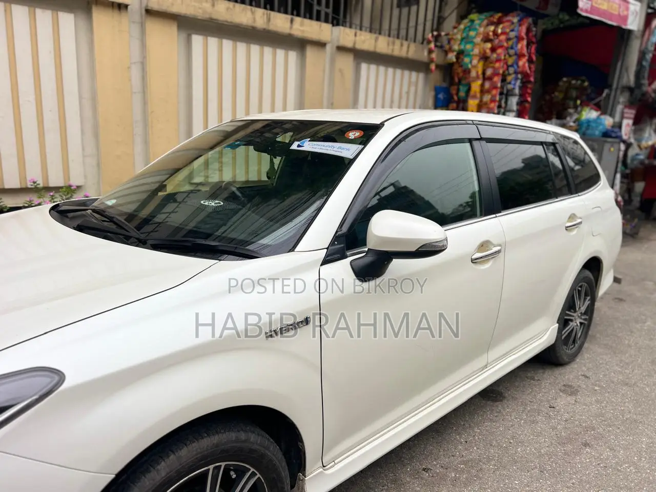 Toyota Corolla Fielder 1.5 Hybrid Front Wheel Drive 2017 Pearl