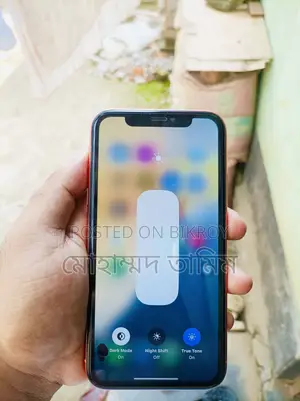 Apple iPhone XR 64 GB Orange