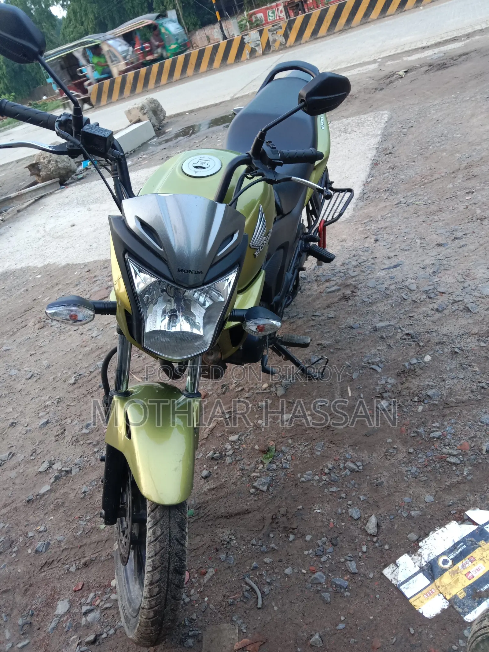 Honda CB 2016 Green