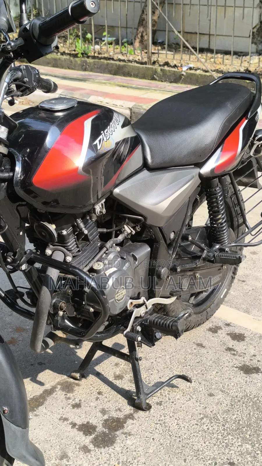New Bajaj Discover 125 2021 Black