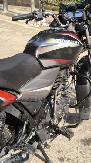 New Bajaj Discover 125 2021 Black