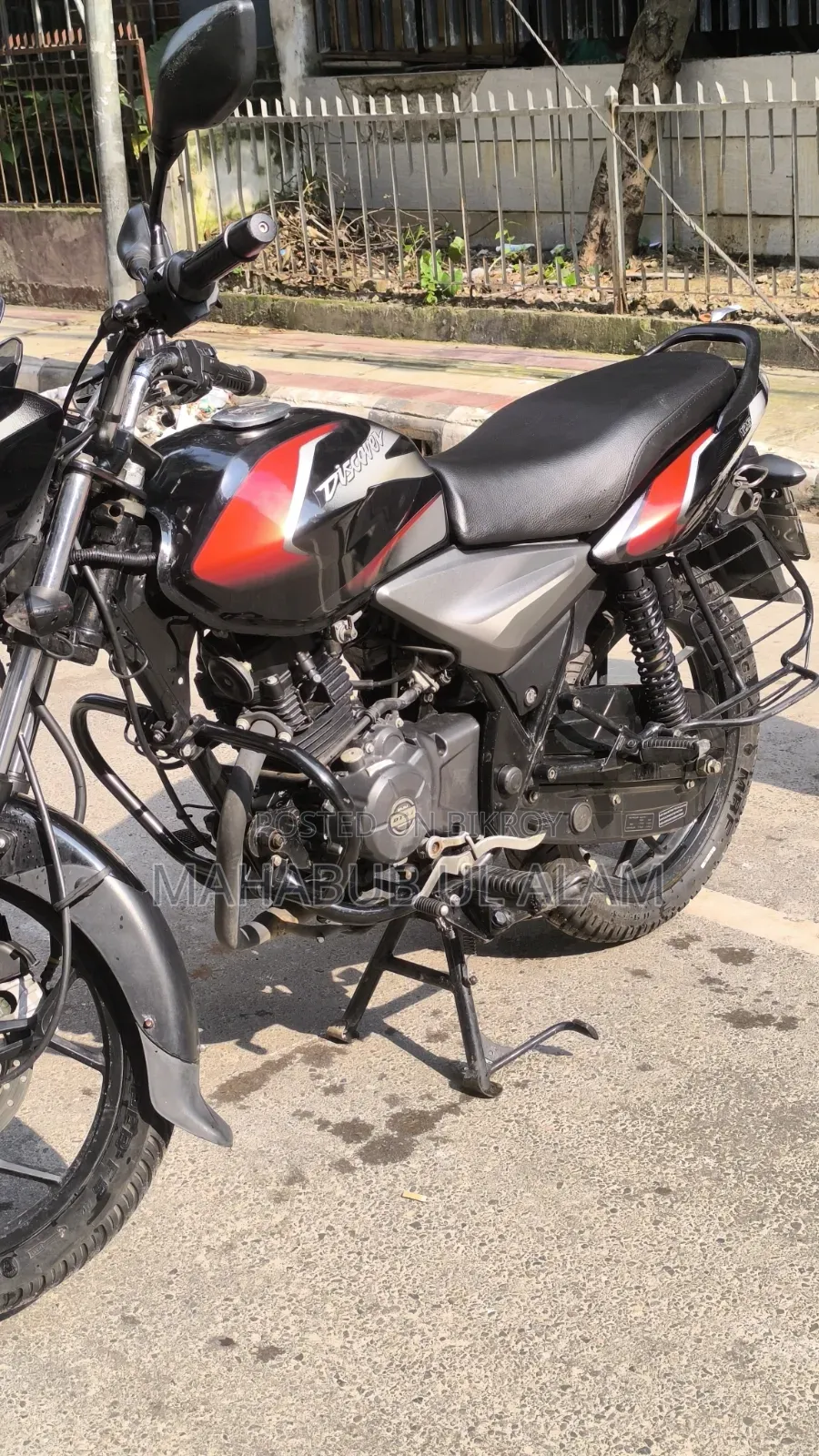 New Bajaj Discover 125 2021 Black