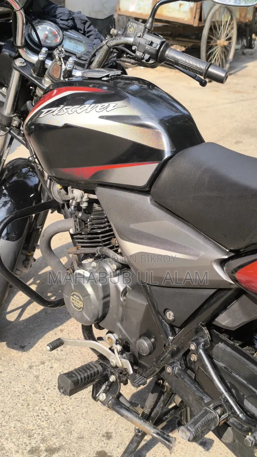 New Bajaj Discover 125 2021 Black