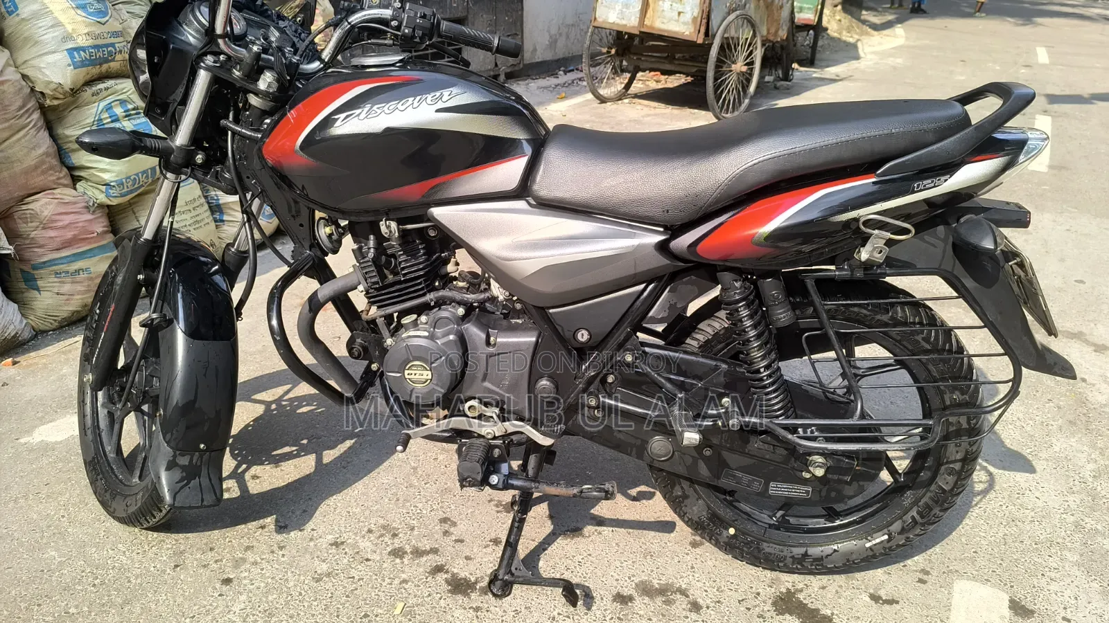 New Bajaj Discover 125 2021 Black