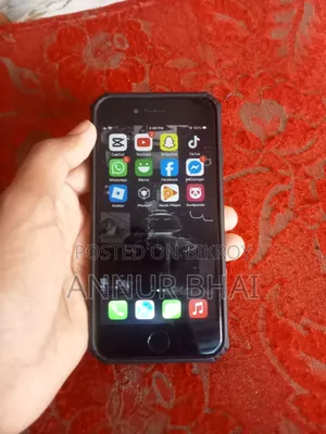 Apple iPhone 7 128 GB Black