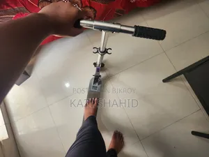 আকর্ষণীয় স্কুটি] ফ্রেশ কন্ডিশন যোগাযোগ করুন [কম দামে ছেড়ে দিব]