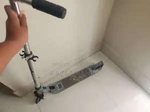 আকর্ষণীয় স্কুটি] ফ্রেশ কন্ডিশন যোগাযোগ করুন [কম দামে ছেড়ে দিব]