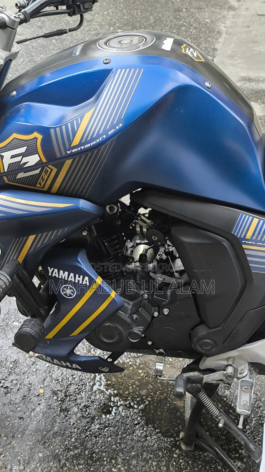 Yamaha FZ6 2024 Blue