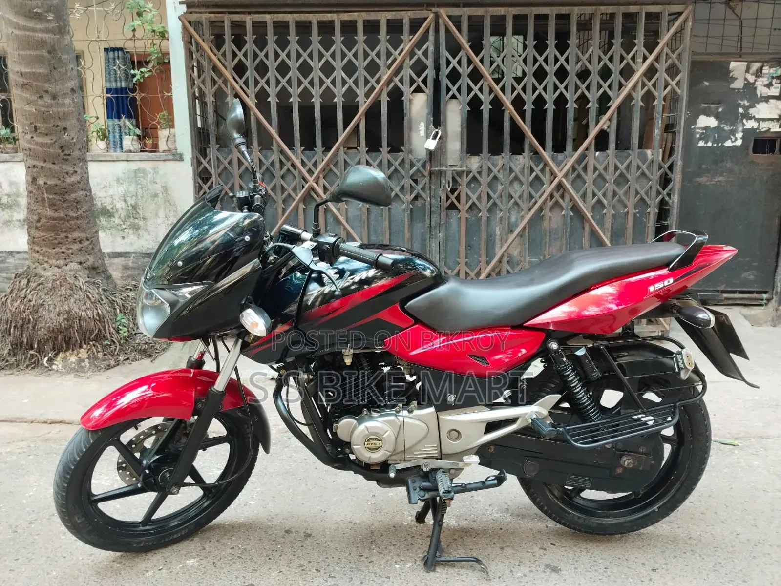 Bajaj Pulsar 150 2014 Black