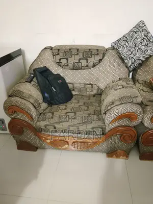 সোফা বিক্রির জন্য