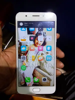 Oppo F1s 32 GB Gold