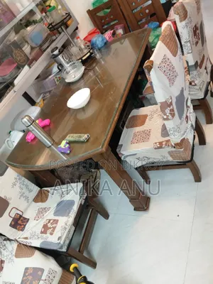 Urgent Dining Set Sale (6 Chairs)
