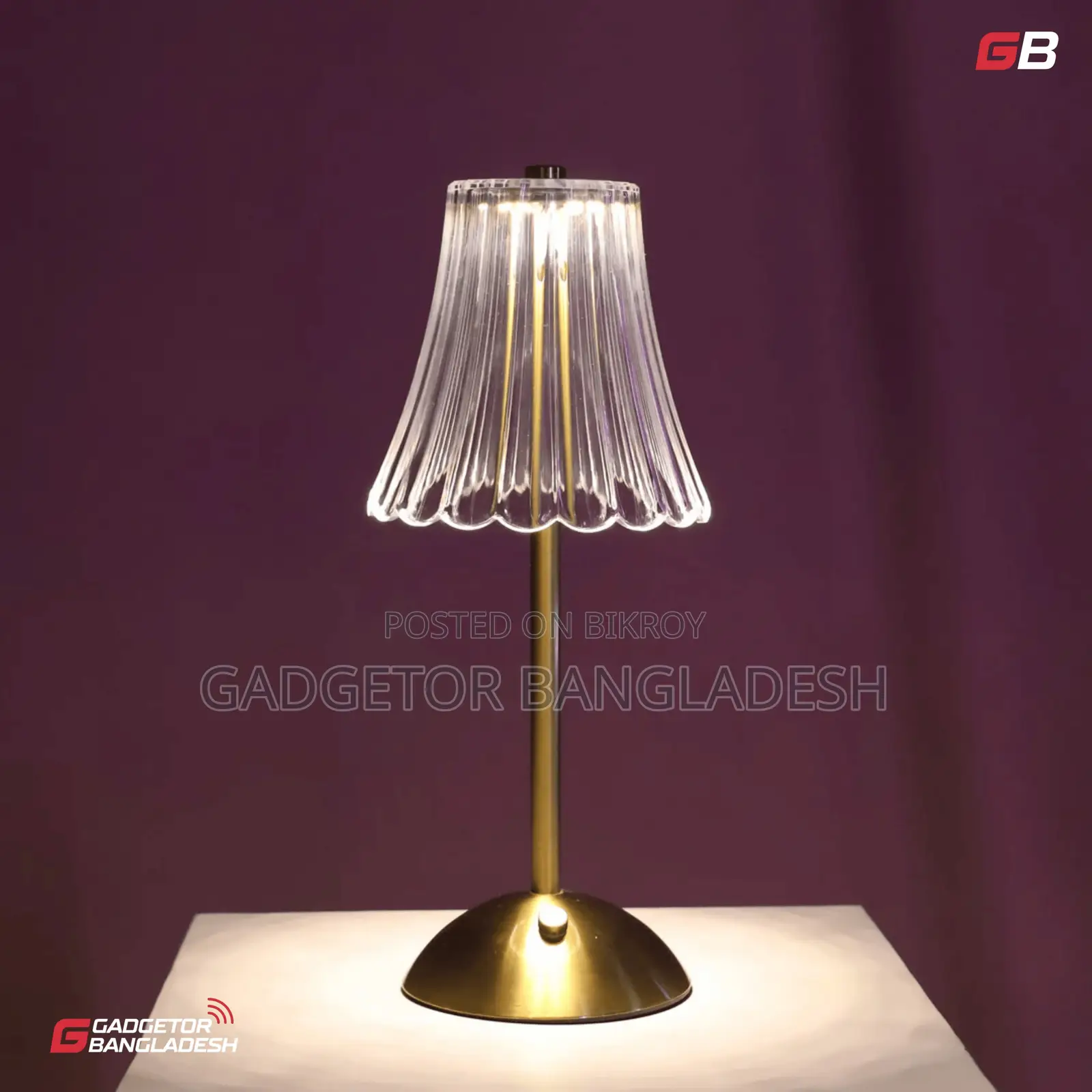 প্রিমিয়াম ক্রিস্টাল ফ্লুটেড রিচার্জেবল টেবিল ল্যাম্প