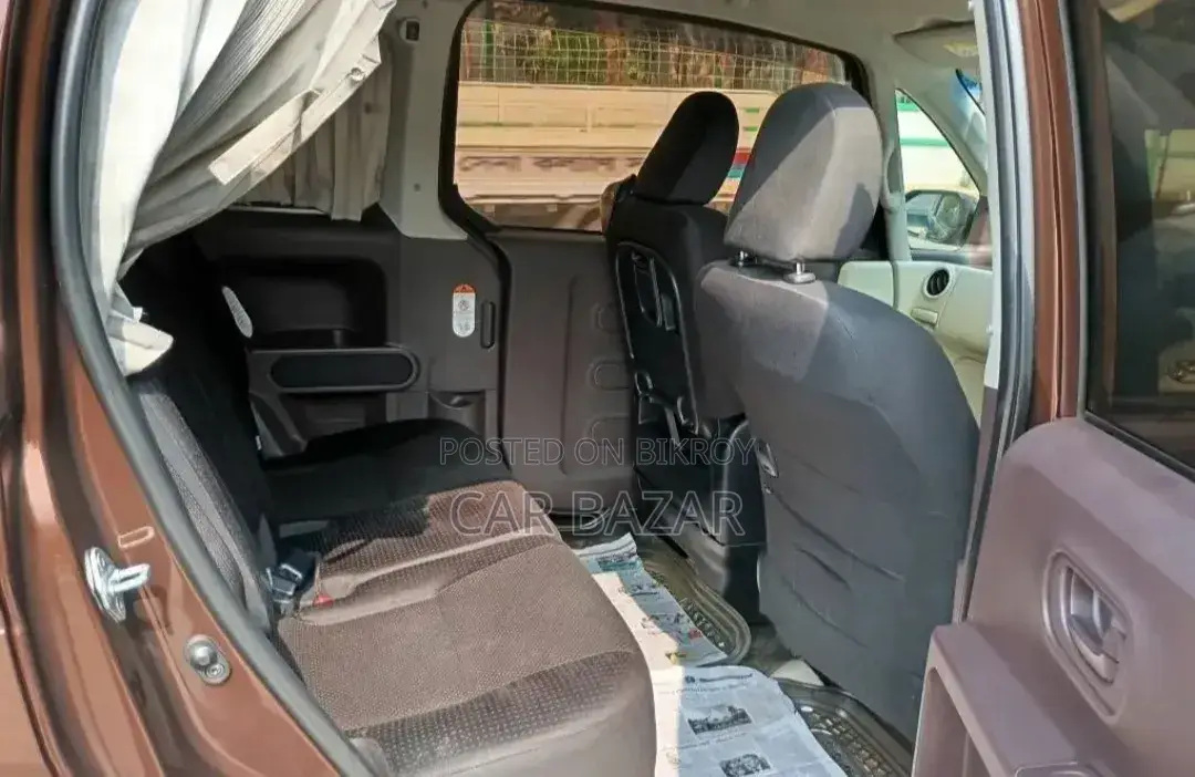 Toyota Porte 1.5 FWD 2015 Brown