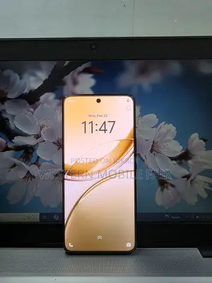 Vivo V50e 128 GB Silver