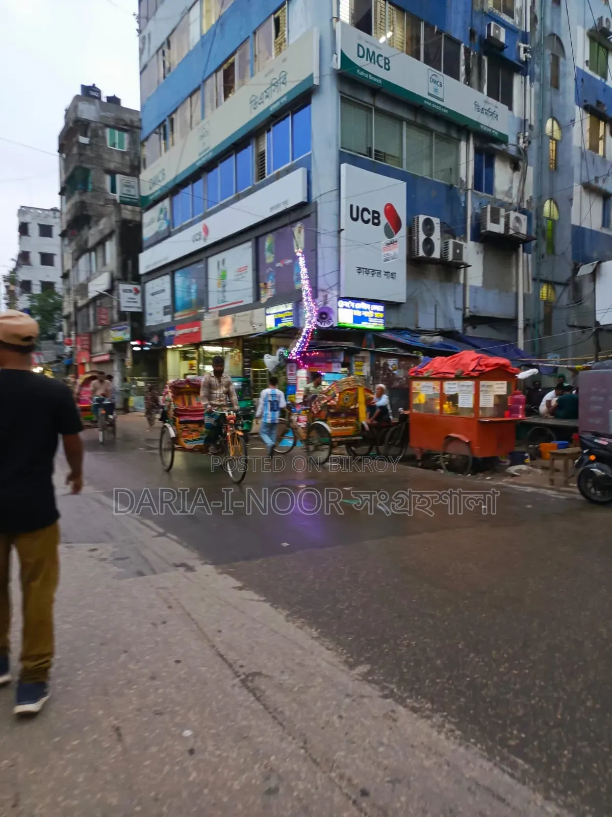 20-bedroom House in August 03, Mirpur for Sale