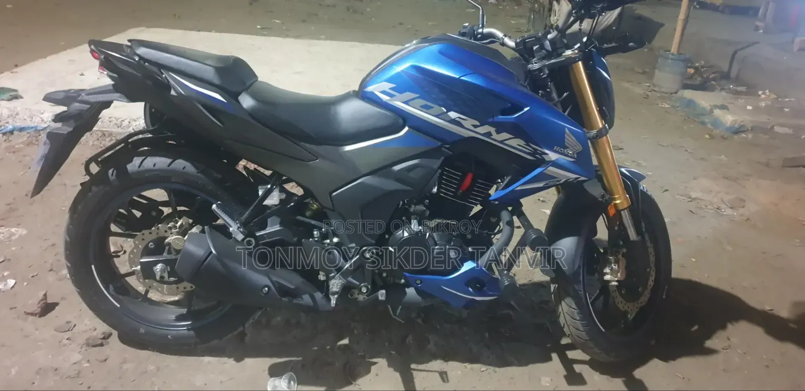 Honda Hornet 2026 Blue