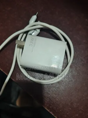 এমআই ৩৩ ওয়াট ফাস্ট চার্জার