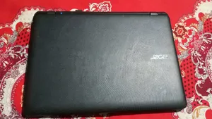 Laptop Acer Aspire ES1-131 4GB Intel Celeron SSD 128GB