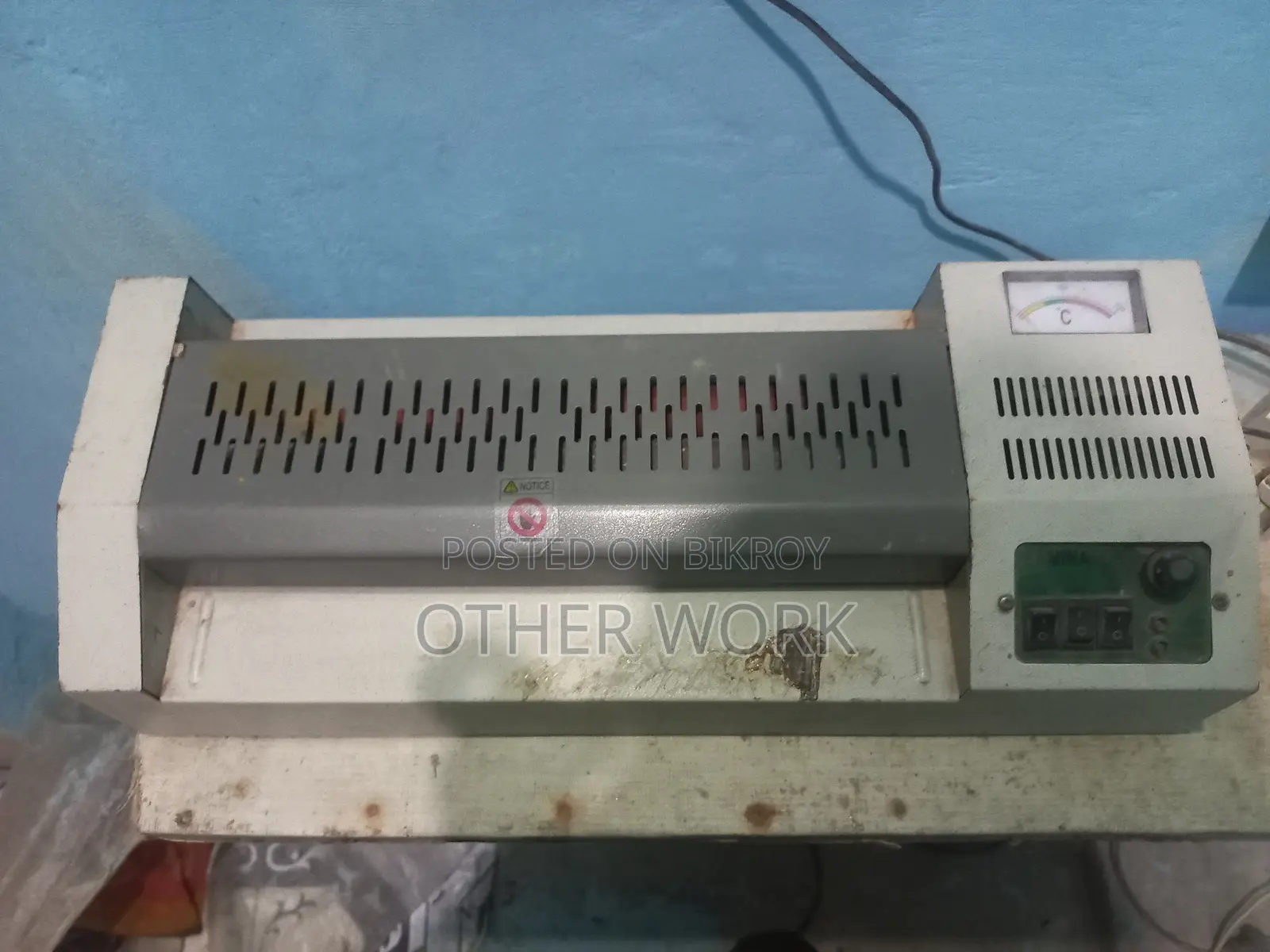 Laminating Machine